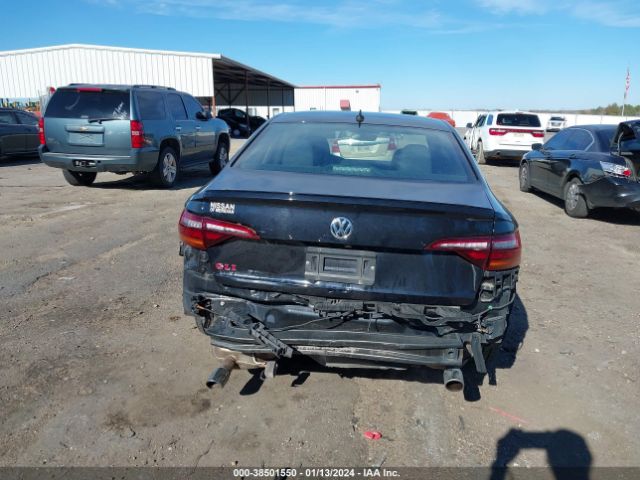 3VW6T7BU5KM147082 Volkswagen Jetta Gli 2.0t 35th Anniversary Edition/2.0t Autobahn/2.0t S