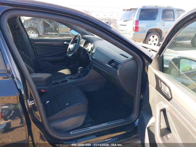 3VW6T7BU5KM147082 Volkswagen Jetta Gli 2.0t 35th Anniversary Edition/2.0t Autobahn/2.0t S