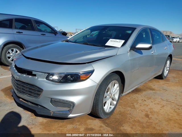 Chevrolet MALIBU LT 2018 1G1ZD5ST7JF278532 Image 2