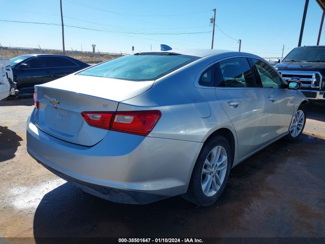 Chevrolet MALIBU LT 2018 1G1ZD5ST7JF278532 Image 4
