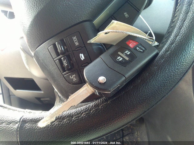 2010 MAZDA MAZDA3 S SPORT VIN: JM1BL1S64A1281089