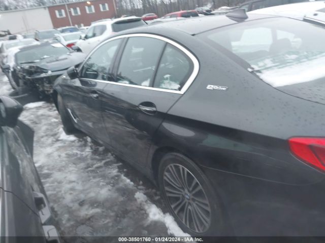 WBAJB1C58JG624047 BMW 530e Xdrive Iperformance