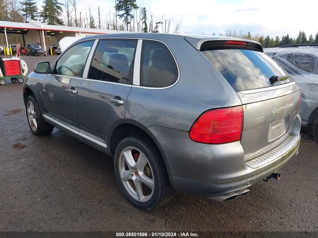 2004 PORSCHE CAYENNE WP1AC29P44LA90862 Photo 2