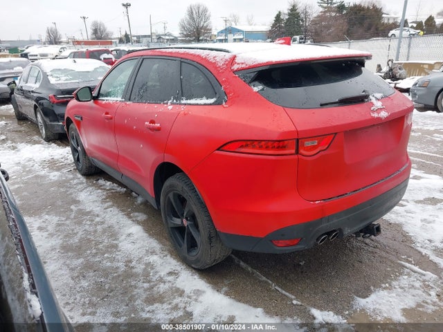 2017 JAGUAR F-PACE SADCJ2BN1HA097606 Photo 2