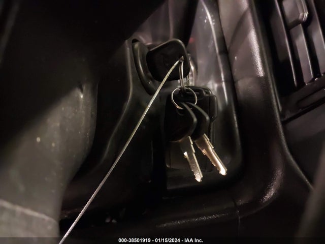 2018 CHEVROLET SILVERADO 1500 CUSTOM VIN: 1GCVKPEC4JZ374412
