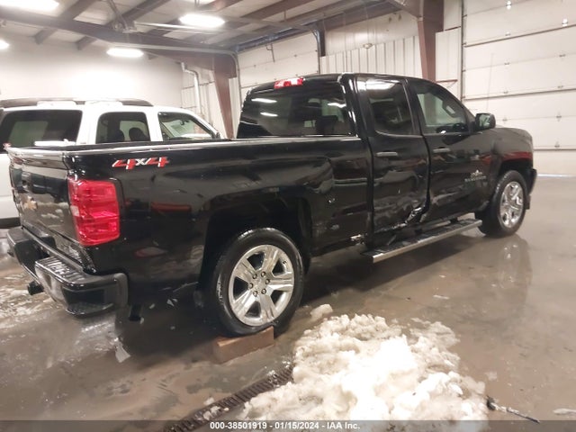 2018 CHEVROLET SILVERADO 1500 CUSTOM VIN: 1GCVKPEC4JZ374412