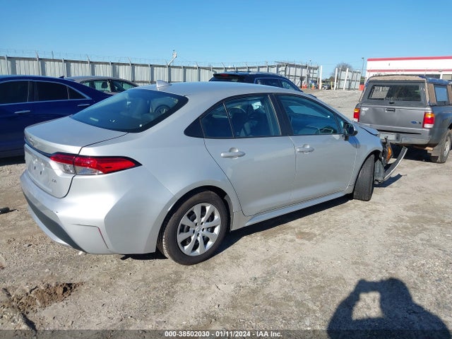 Toyota COROLLA LE 2021 5YFEPMAE8MP183761 Image 4