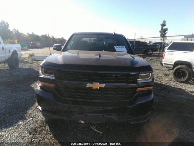 Chevrolet Silverado 1500 Custom 2018 3GCPCPEC2JG608441 Image 12