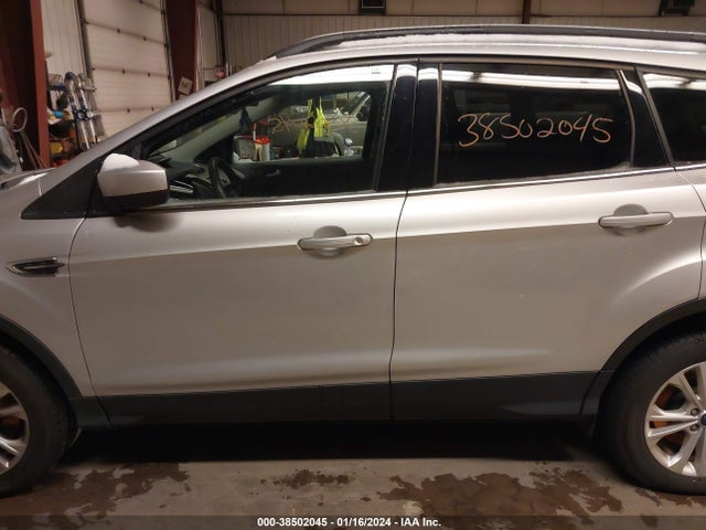 Ford ESCAPE SE 2018 1FMCU9GD7JUB18230 Image 14
