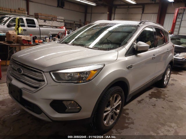 Ford ESCAPE SE 2018 1FMCU9GD7JUB18230 Image 2