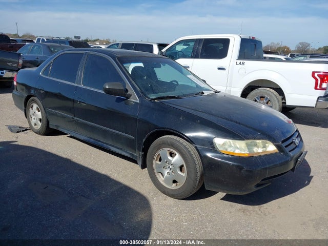 2001 HONDA ACCORD SDN EX W/LEATHER VIN: 1HGCG16591A050796