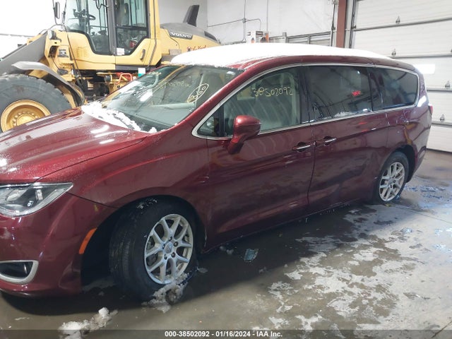 2C4RC1FG8LR233806 Chrysler Pacifica Touring
