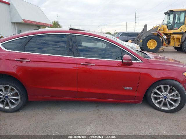 3FA6P0PU5HR377052 Ford Fusion Energi Se Luxury