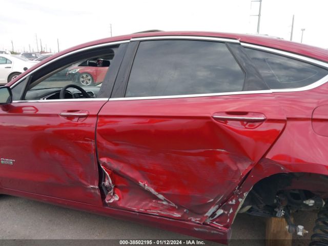 3FA6P0PU5HR377052 Ford Fusion Energi Se Luxury