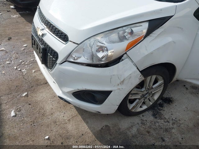 Chevrolet Spark 1lt Auto 2014 KL8CD6S91EC585623 Image 6