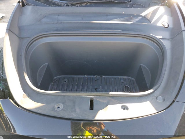 2021 TESLA MODEL Y 5YJYGDEEXMF296629 Photo 9