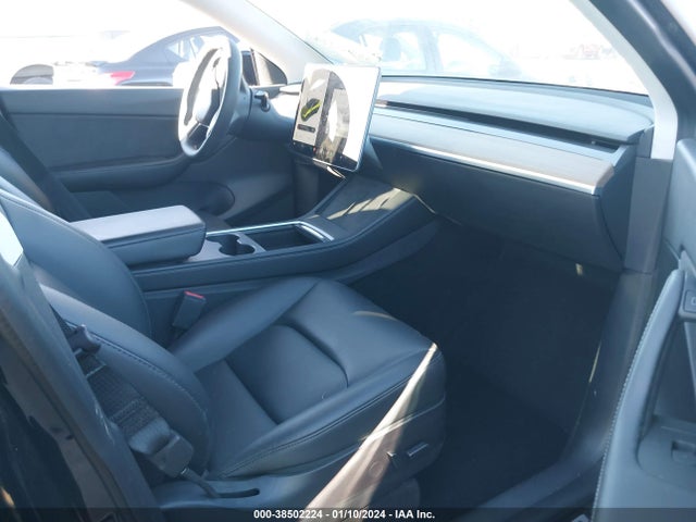 2021 TESLA MODEL Y 5YJYGDEEXMF296629 Photo 4