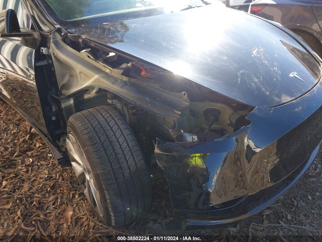 2021 TESLA MODEL Y 5YJYGDEEXMF296629 Photo 5