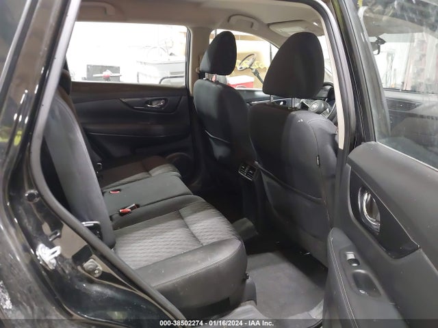 Nissan ROGUE S 2017 KNMAT2MV9HP559546 Image 8