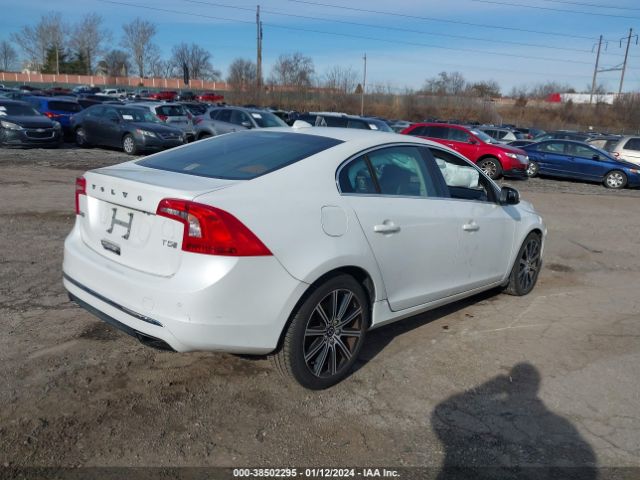 LYV402HK5JB173908 Volvo S60 Inscription T5
