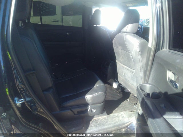 Honda Pilot Touring 2017 5FNYF5H93HB037140 Image 8