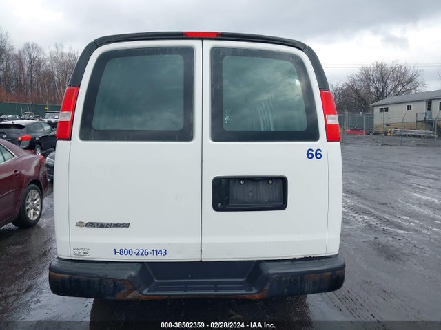 Chevrolet Express 2500 Work Van 2017 1GCWGAFF7H1340355 Image 16