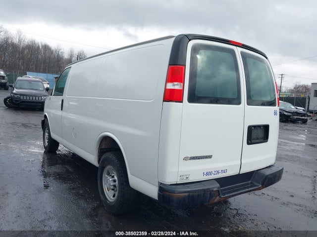 Chevrolet Express 2500 Work Van 2017 1GCWGAFF7H1340355 Image 3