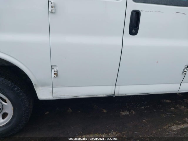 Chevrolet Express 2500 Work Van 2017 1GCWGAFF7H1340355 Image 6