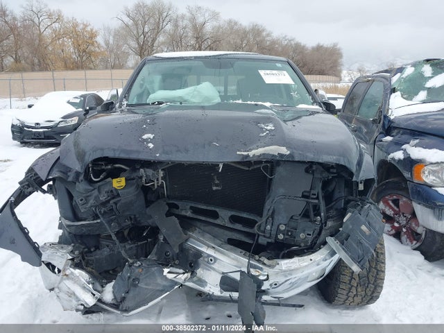 RAM 1500 Laramie  4x4 5'7 Box 2018 1C6RR7NG3JS284507 Image 12