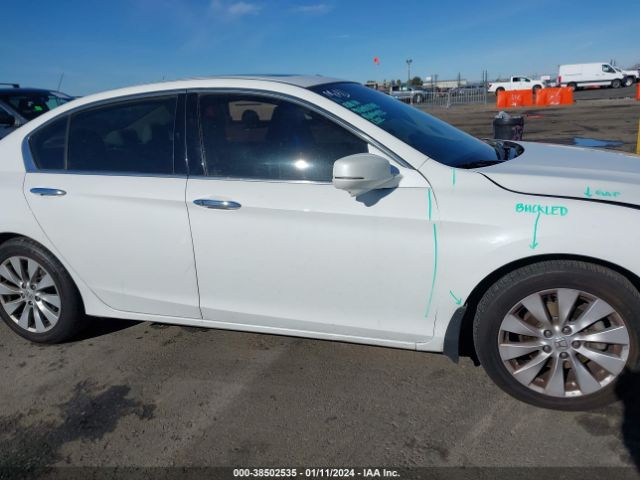 1HGCR3F9XFA011456 Honda Accord Touring