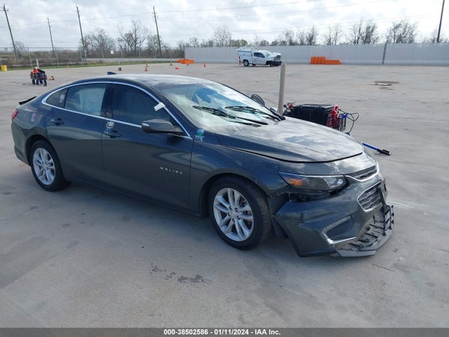 2018 1G1ZD5ST6JF255839 main image