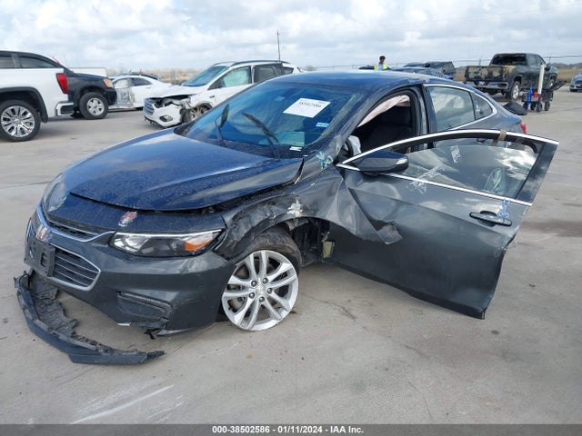 Chevrolet MALIBU LT 2018 1G1ZD5ST6JF255839 Image 2