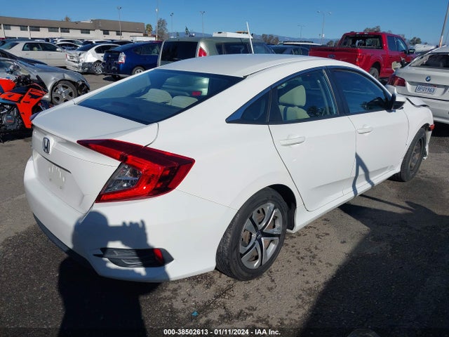Honda Civic Lx 2018 2HGFC2F56JH531878 Image 4
