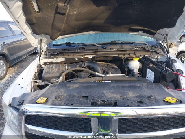 1C6RR7GT7JS306518 RAM 1500 Slt Quad Cab 4x4 6'4 Box
