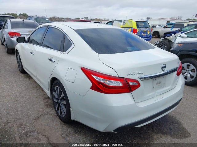 2017 NISSAN ALTIMA 2.5 SL VIN: 1N4AL3AP3HC170104