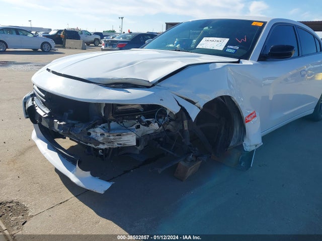 2C3CDXBG6JH290041 Dodge Charger Sxt Rwd