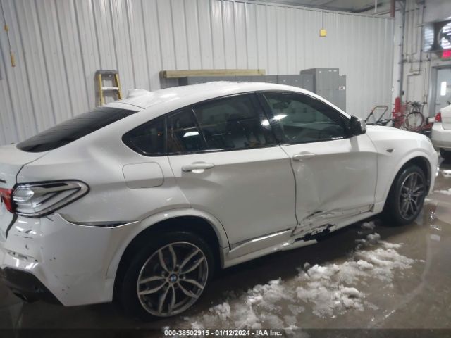 5UXXW7C5XJ0W63752 BMW X4 M40i