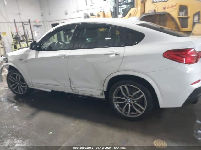 5UXXW7C5XJ0W63752 BMW X4 M40i