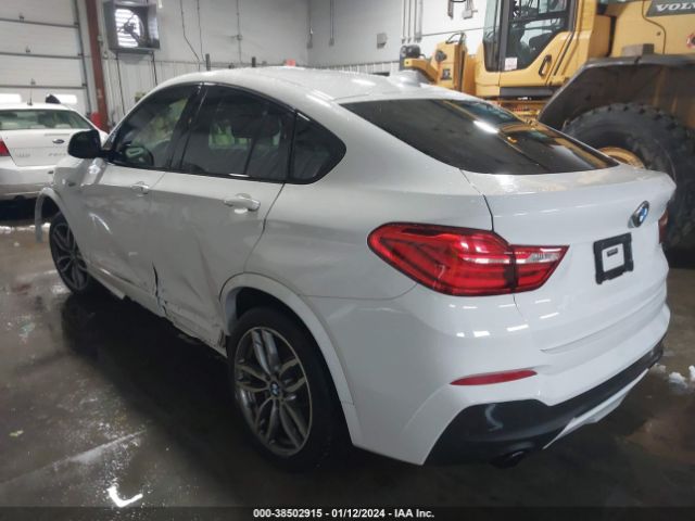 5UXXW7C5XJ0W63752 BMW X4 M40i
