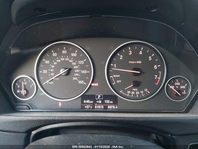 BMW 320i 2017 WBA8E1G34HNU16042 Image 7