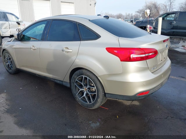 Ford FOCUS SEL 2018 1FADP3H23JL279163 Image 3