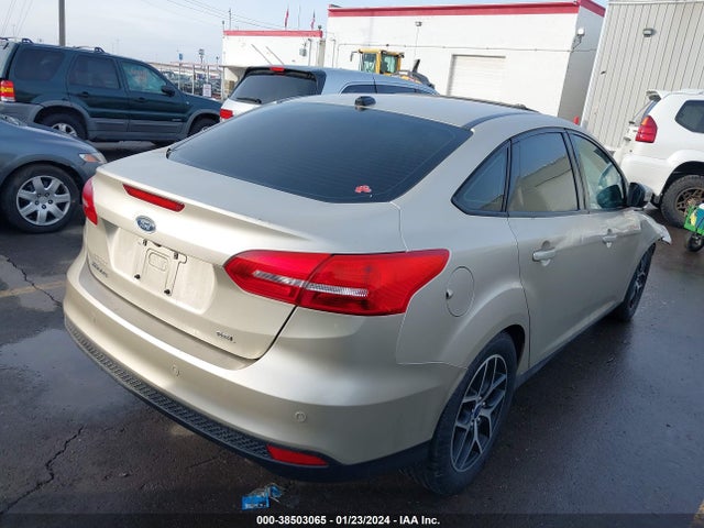 Ford FOCUS SEL 2018 1FADP3H23JL279163 Image 4