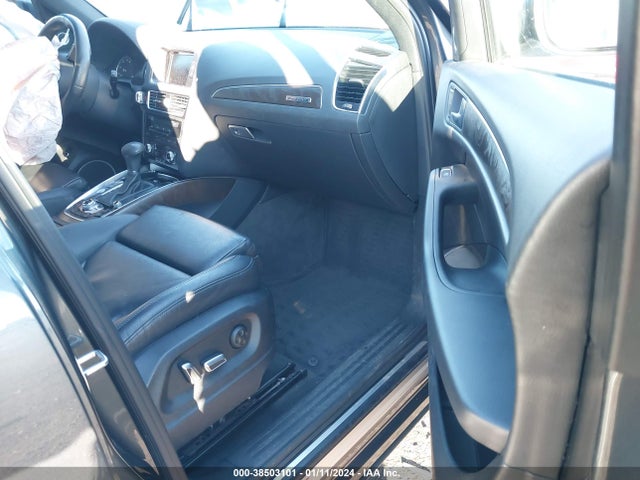 WA1D7AFP0HA022281 Audi Q5 3.0t Premium Plus