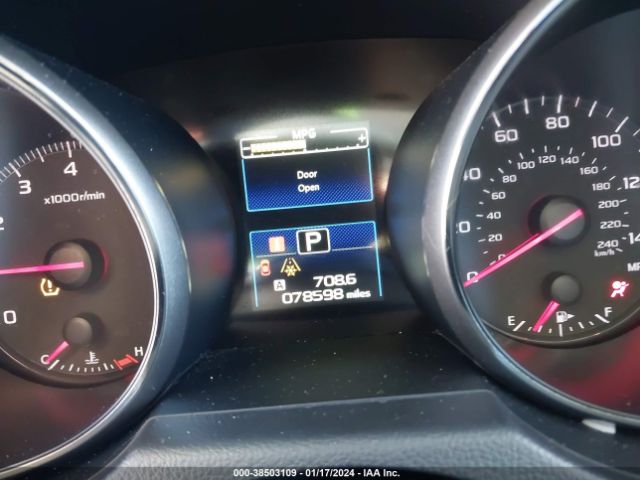 4S3BNAA61J3046732 Subaru Legacy 2.5i