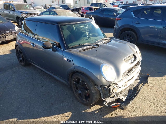 2002 MINI COOPER S WMWRE334X2TD54960 Photo 0