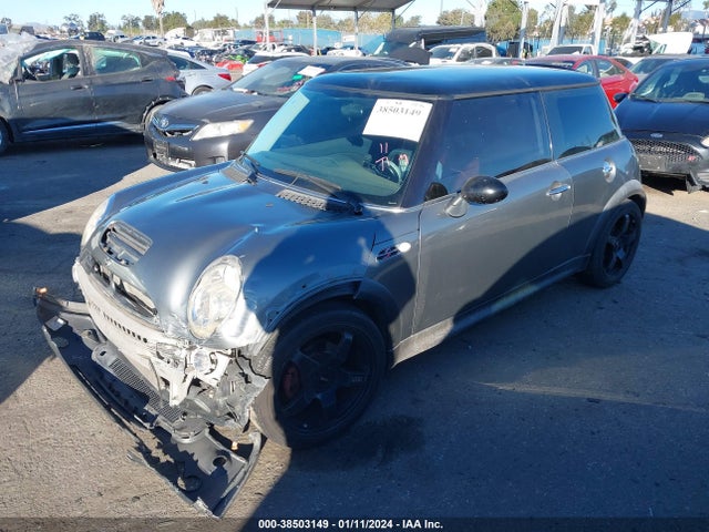 2002 MINI COOPER S WMWRE334X2TD54960 Photo 1