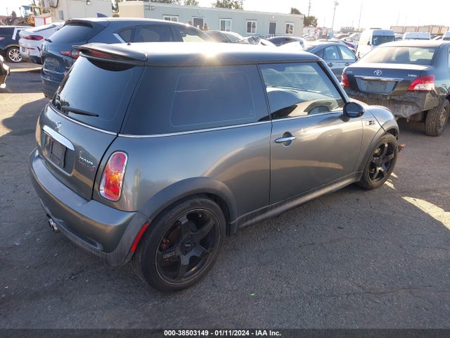 2002 MINI COOPER S WMWRE334X2TD54960 Photo 3
