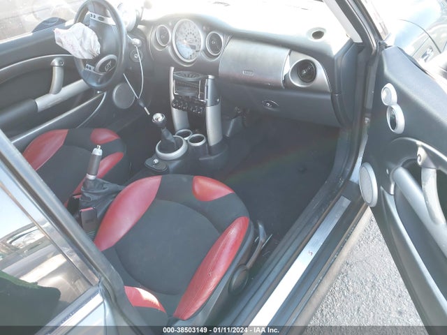 2002 MINI COOPER S WMWRE334X2TD54960 Photo 4