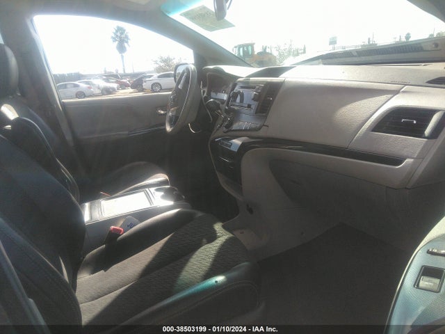 2014 TOYOTA SIENNA SE 8 PASSENGER VIN: 5TDXK3DC7ES504659