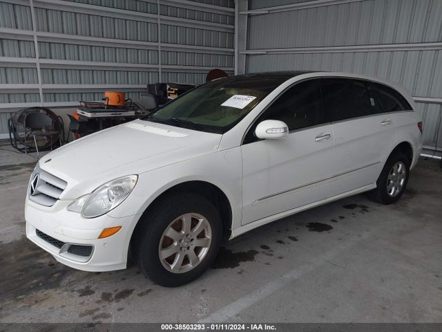 2007 MERCEDES-BENZ R 350 4MATIC VIN: 4JGCB65E27A055628
